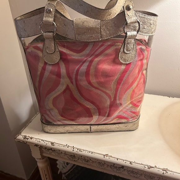 New without tags GUESS clear tote bag with removable pink insert-real ostrich - Picture 4 of 8